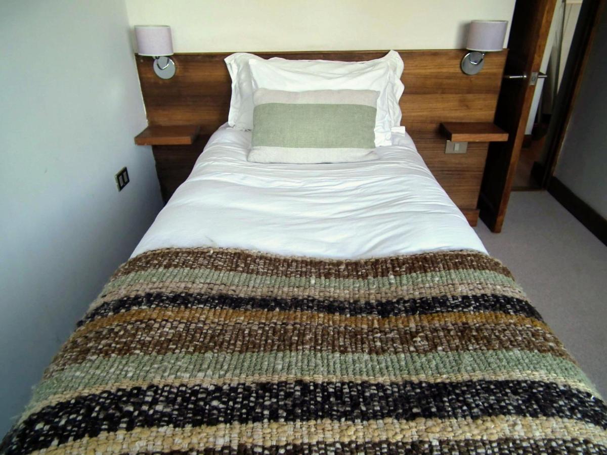 Hotel K באהיה אינגלסה מראה חיצוני תמונה