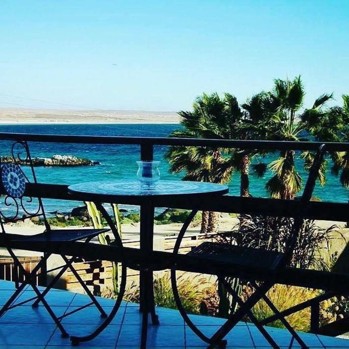 Hotel K באהיה אינגלסה מראה חיצוני תמונה